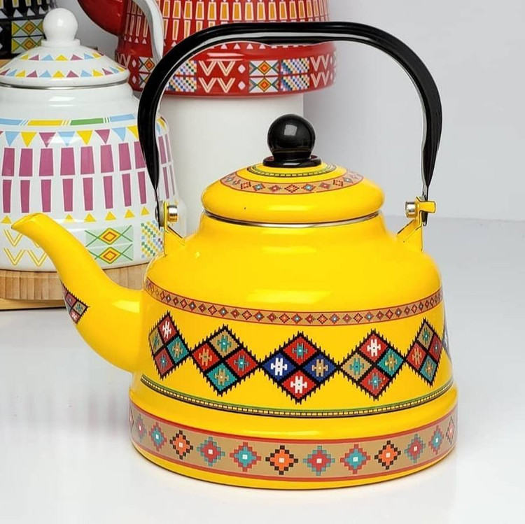 کتری لعابی زرد طرح سنتی