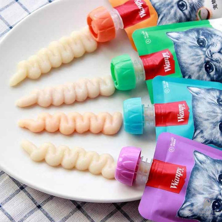 پوچ گربه ونپی با طعم ماهی تن و سالمون و مرغ
